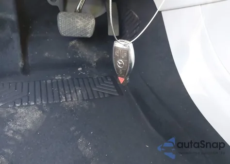 2014 Mercedes-Benz Cla 250 z USA, uszkodzony, nr VIN WDDSJ4EB6EN031762